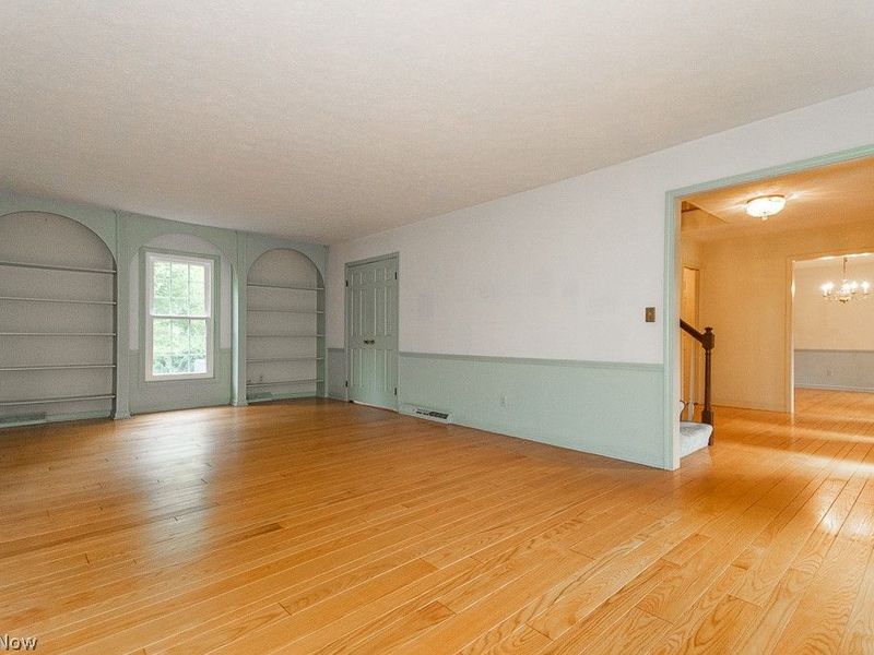 6555 Creekside Trail, Solon, OH 44139 Photo 9