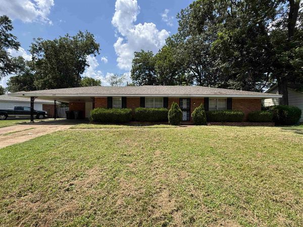 2099 SHENANDOAH DR, Memphis, TN 38134