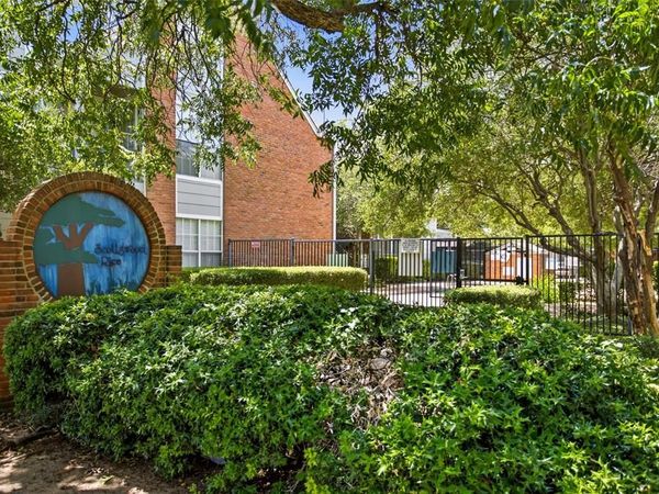 3206 S Fielder Road, Unit 100, Arlington, TX 76015