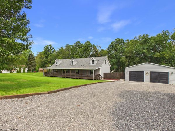395 Burnside Addition Road, Jane Lew, WV 26378