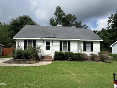 3609 Castlegate Drive, Raleigh, NC 27616