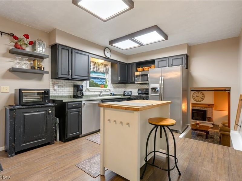 1341 Applegrove Street NE, Canton, OH 44721 Photo 18