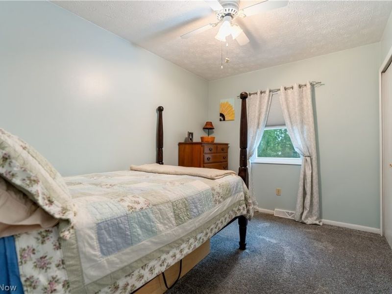 1341 Applegrove Street NE, Canton, OH 44721 Photo 24