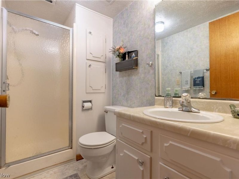 1341 Applegrove Street NE, Canton, OH 44721 Photo 32