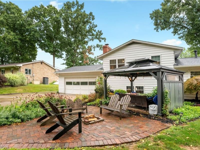 1341 Applegrove Street NE, Canton, OH 44721 Photo 5