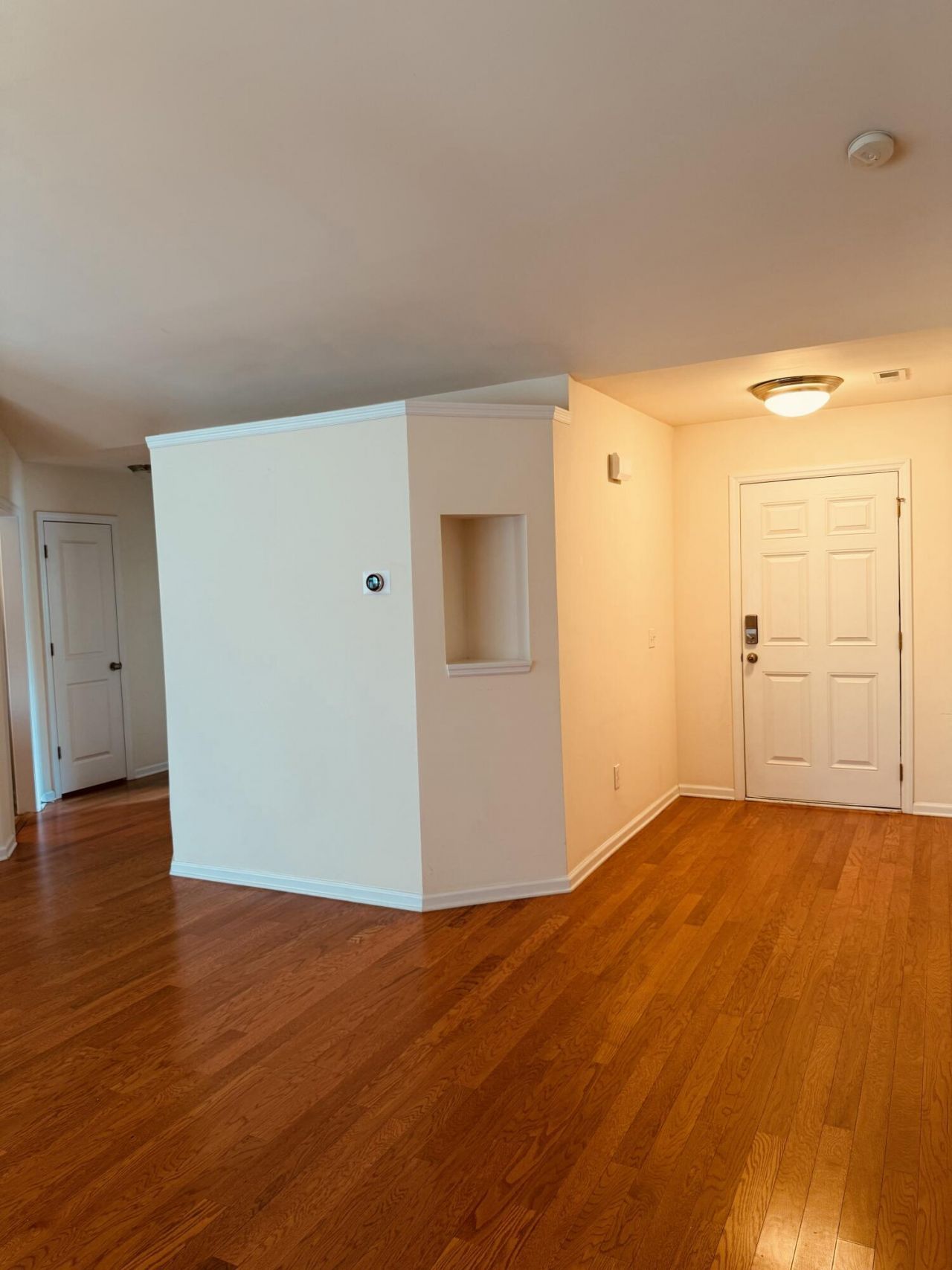 3382 Middlesboro Avenue Photo 12