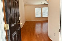 3382 Middlesboro Avenue photo 4