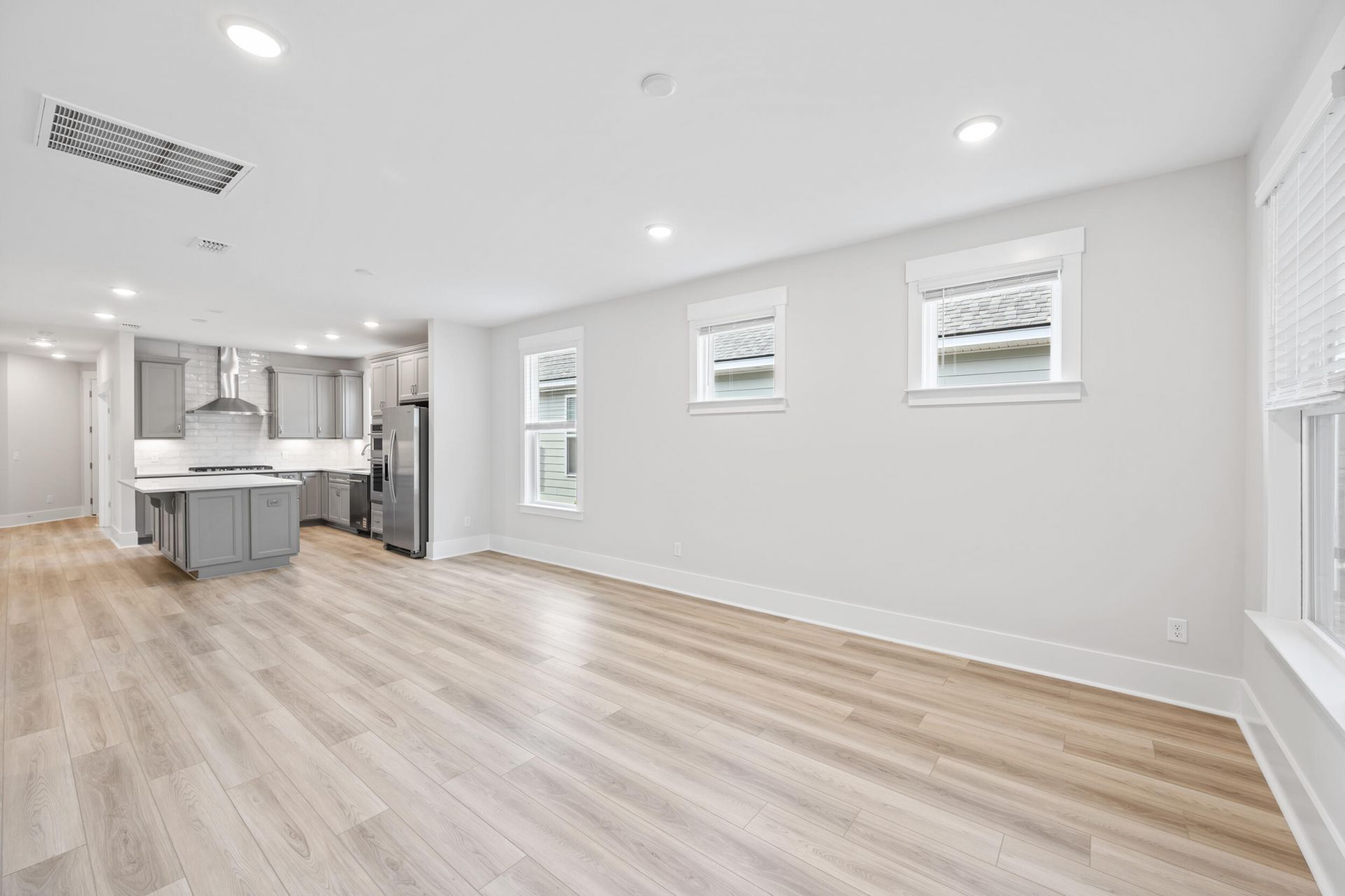 3092 Sawtimber Photo 6