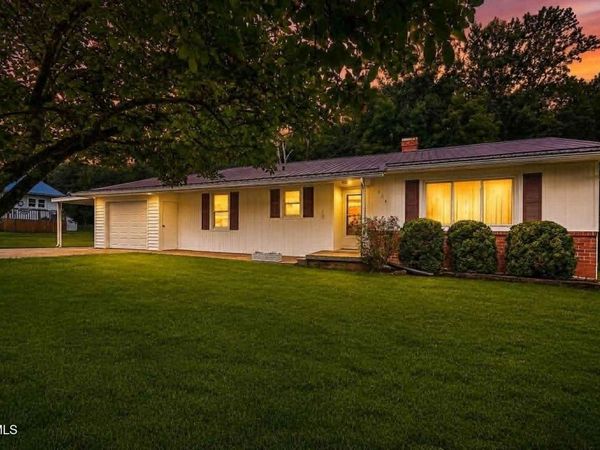 226 Bank Drive, Fall Branch, TN 37656