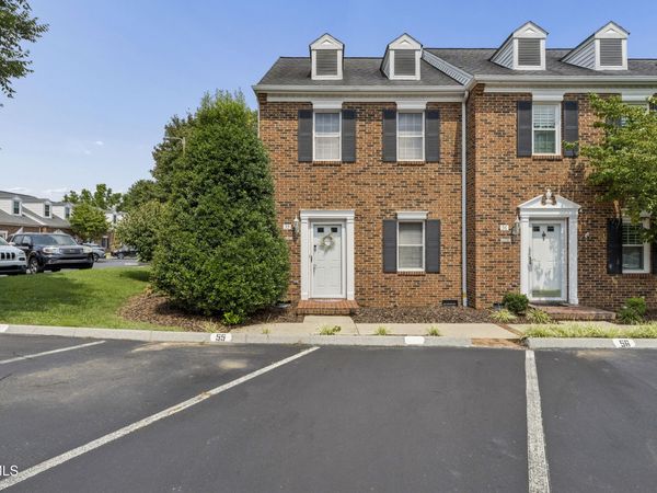 400 Sunset, Unit Apt L55, Johnson City, TN 37604