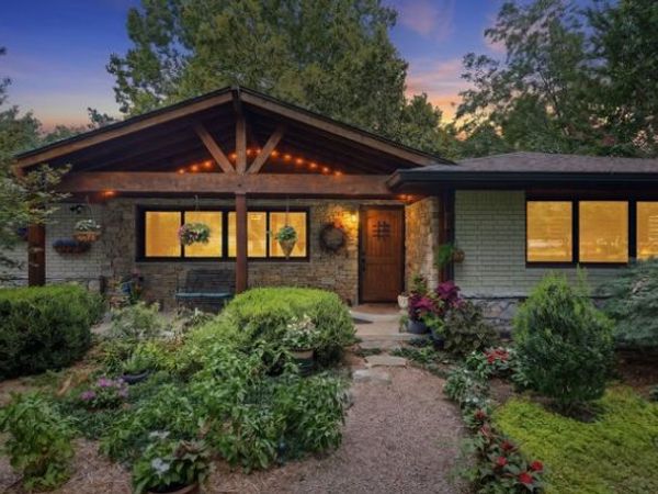 16003 S Lewis Avenue , Bixby, OK 74008