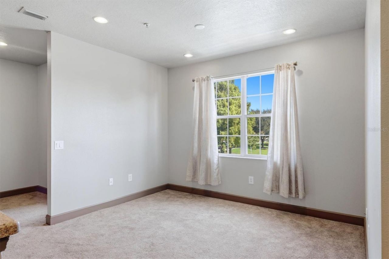 8098 Moonstone Drive, Unit 17-203, Sarasota, FL 34233 Photo