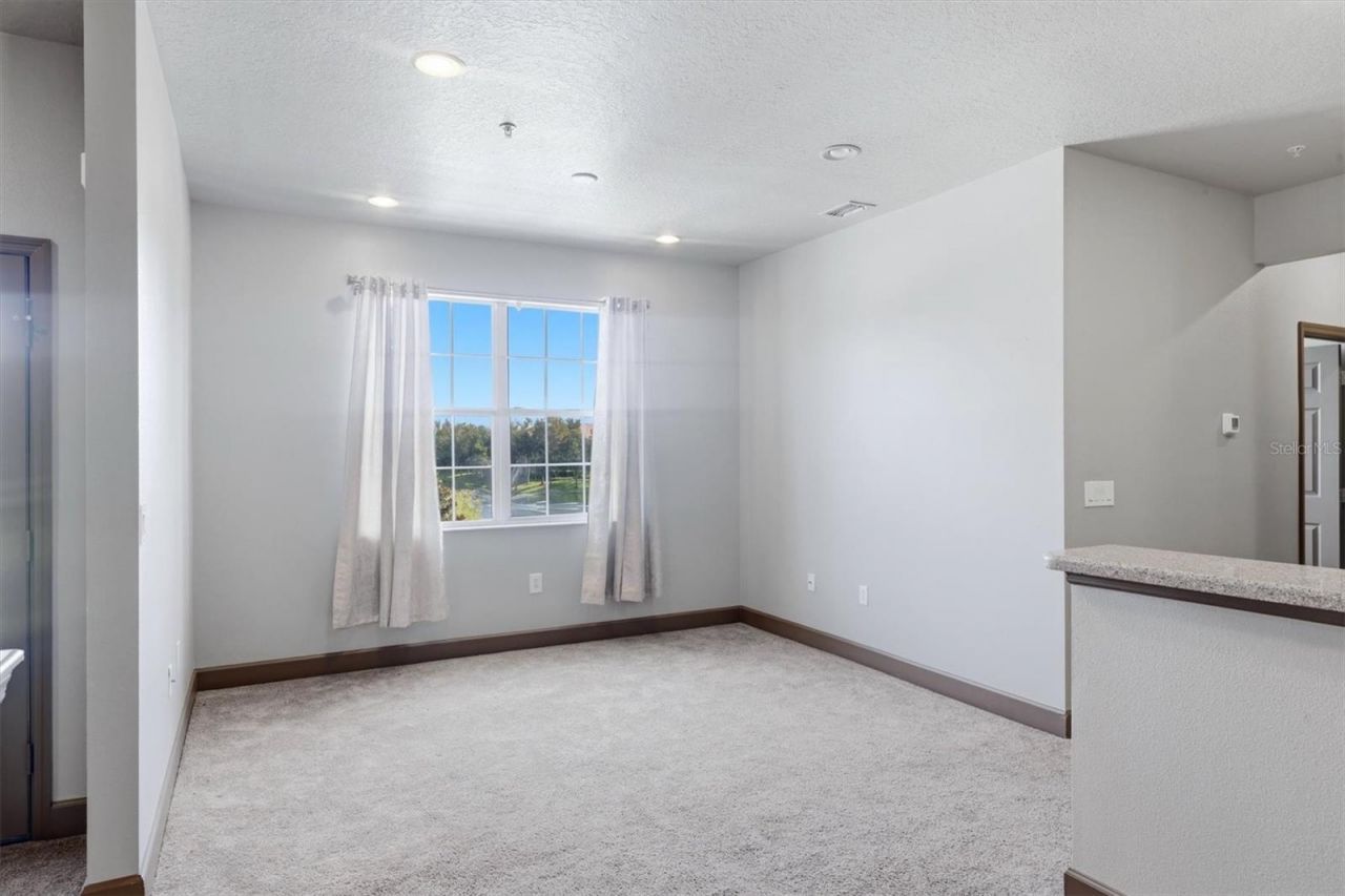 8098 Moonstone Drive, Unit 17-203, Sarasota, FL 34233 Photo