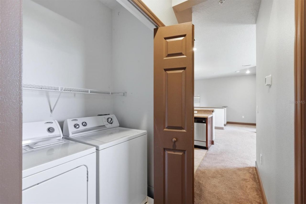 8098 Moonstone Drive, Unit 17-203, Sarasota, FL 34233 Photo