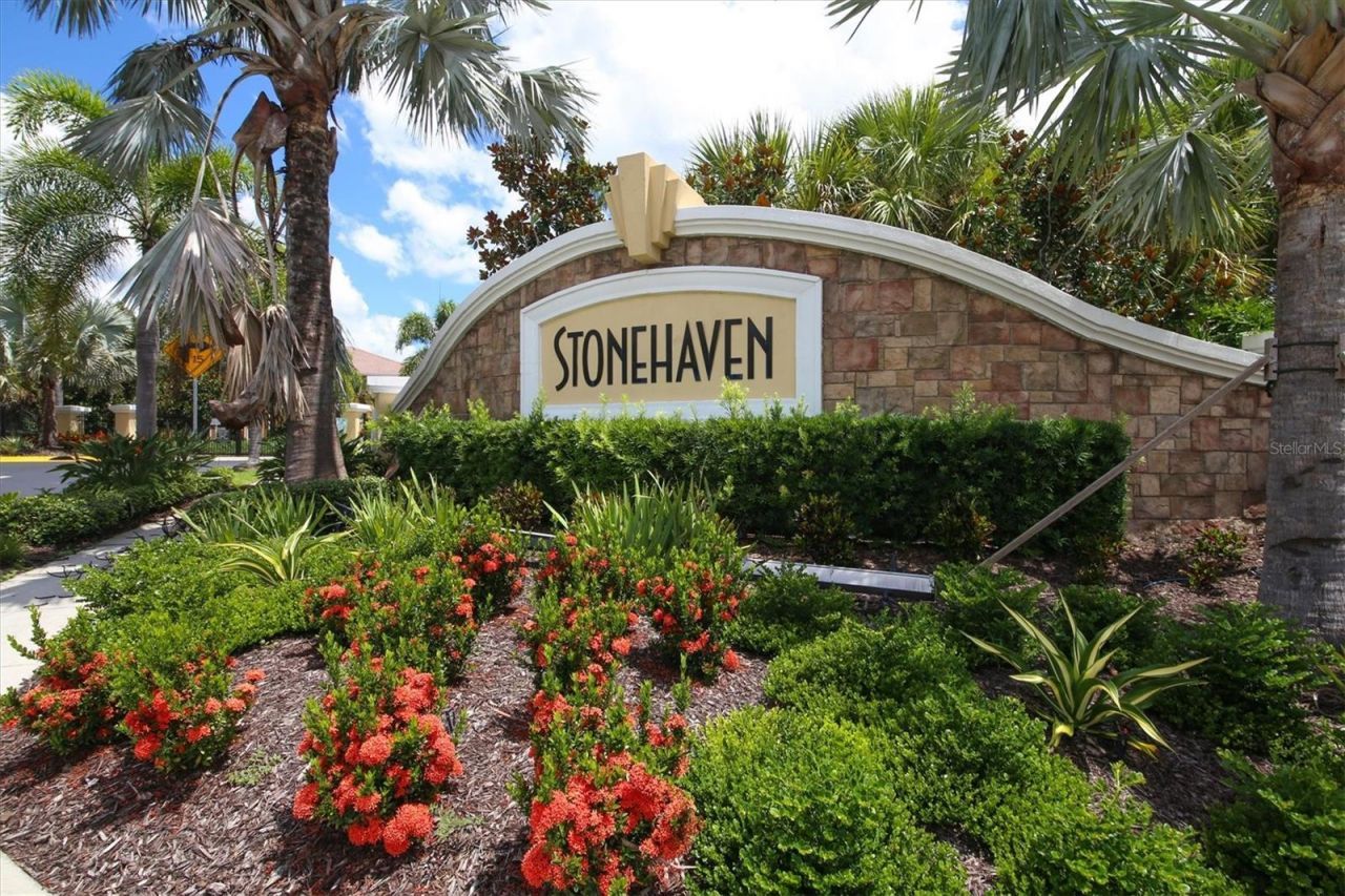 8098 Moonstone Drive, Unit 17-203, Sarasota, FL 34233 Photo