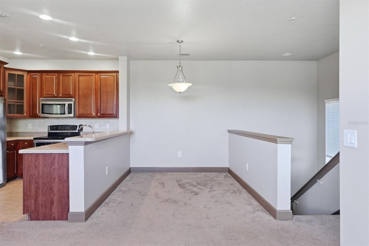 8098 Moonstone Drive, Unit 17-203, Sarasota, FL 34233 Photo
