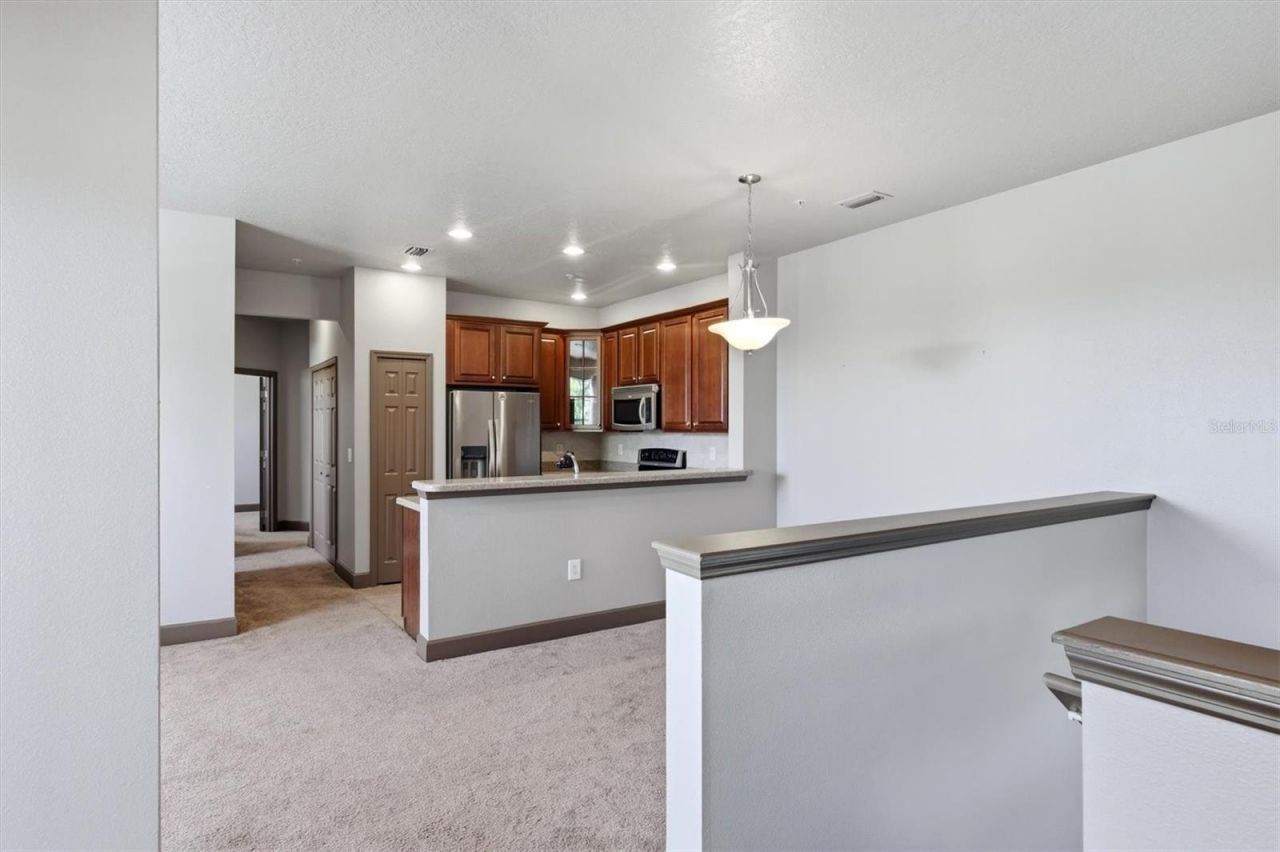 8098 Moonstone Drive, Unit 17-203, Sarasota, FL 34233 Photo