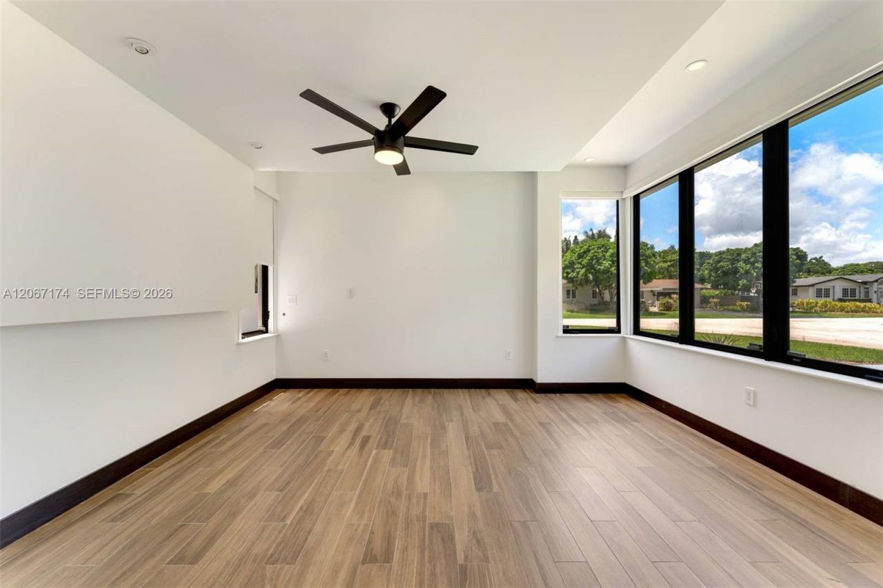 15315 SW 84th Avenue , Palmetto Bay, FL 33157 Photo