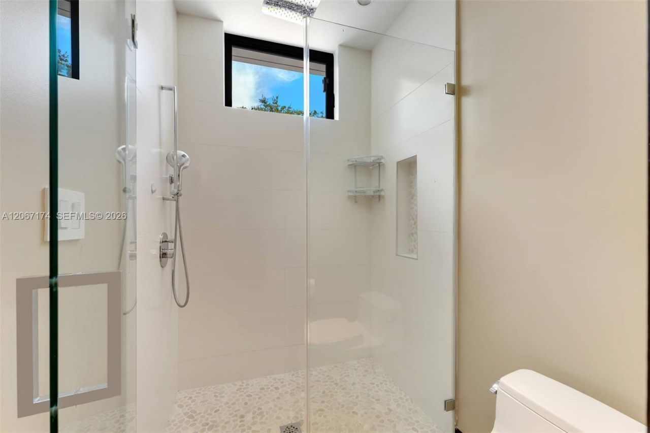 15315 SW 84th Avenue , Palmetto Bay, FL 33157 Photo