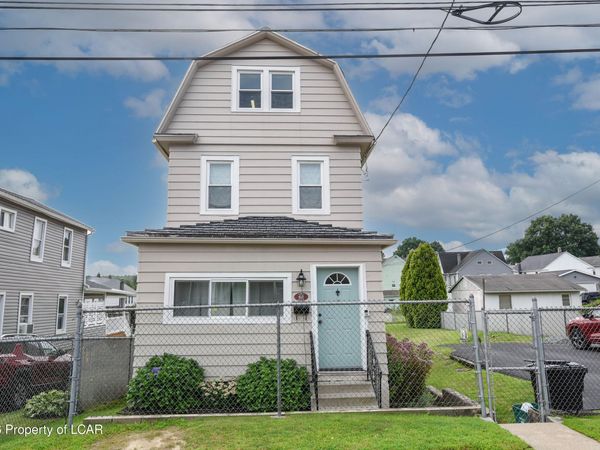 62 4th Street, Larksville, PA 18651