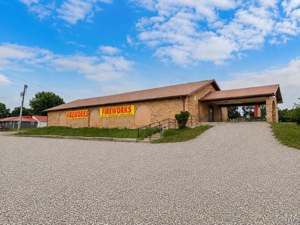 22444 Highway MM , Lebanon, MO 65536