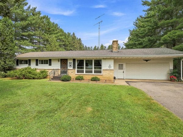 5568 COUNTY ROAD W, Bancroft, WI 54921