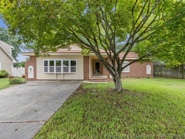 4704 Bent Pine Drive, Fayetteville, NC 28304