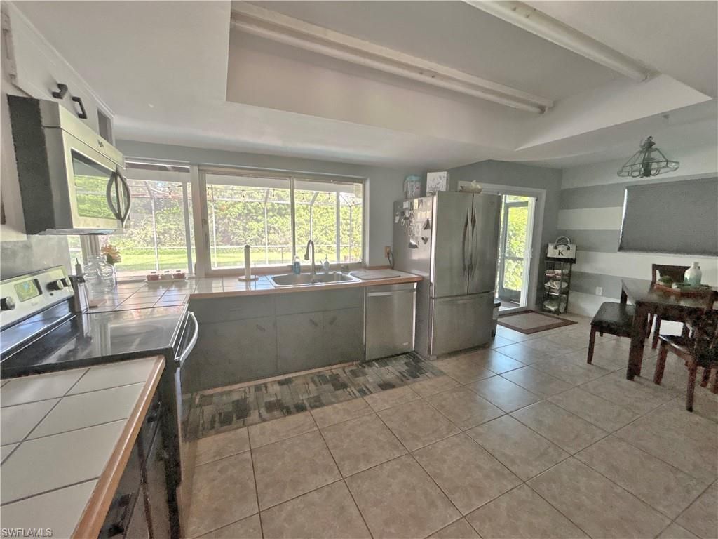 8512 Fordham St, Fort Myers, FL 33907 Photo