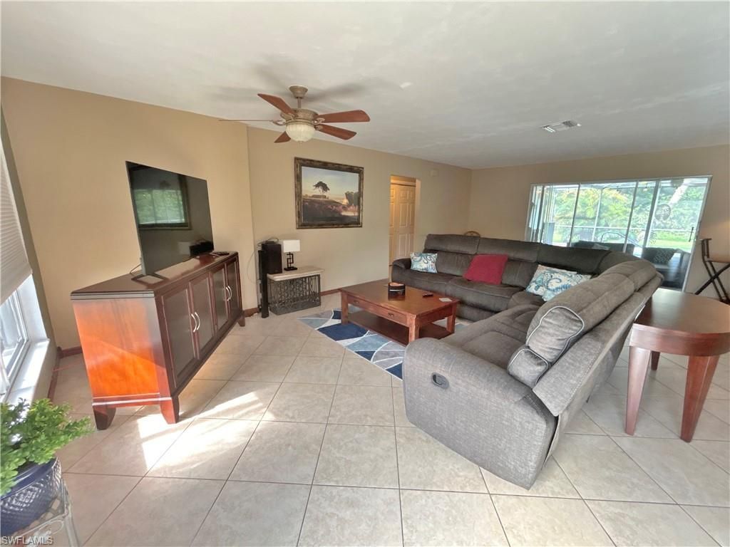 8512 Fordham St, Fort Myers, FL 33907 Photo
