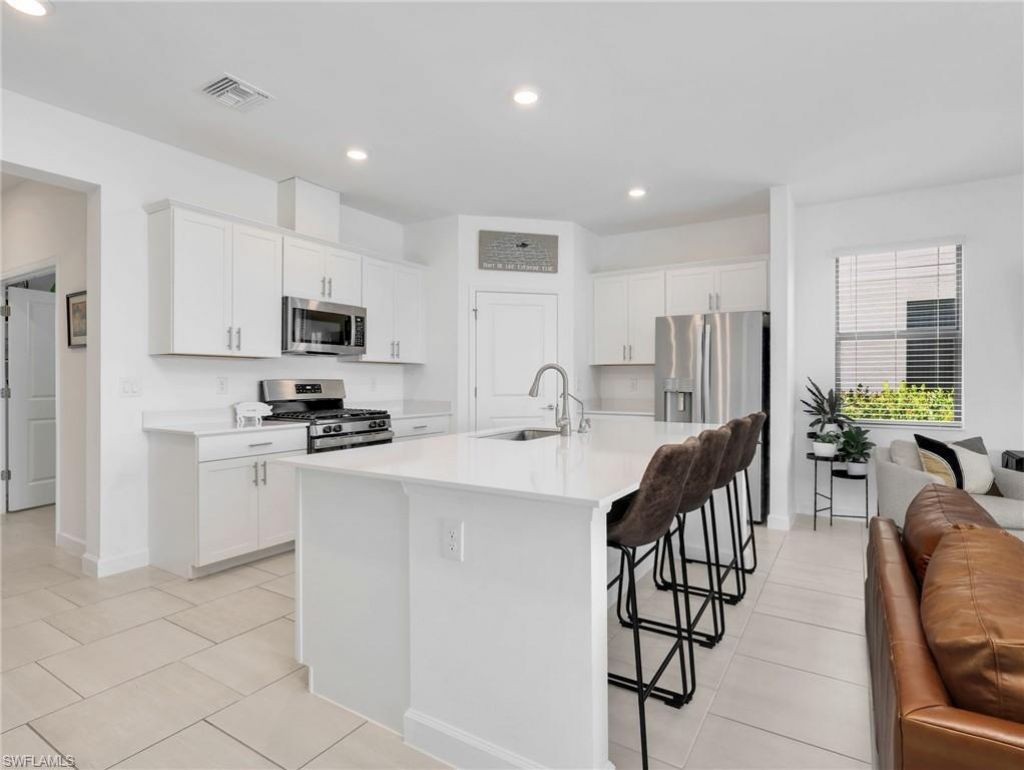 20199 Hartford Blvd, Estero, FL 33928 Photo
