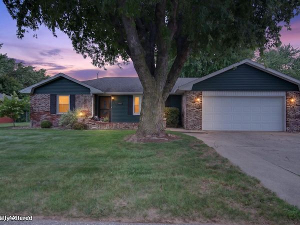 1604 E CADILLAC Drive, Kokomo, IN 46902