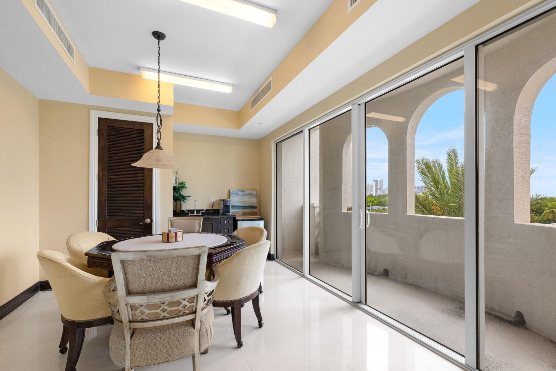 516 Hendricks Isle, Unit 4A, Fort Lauderdale, FL 33301 Photo