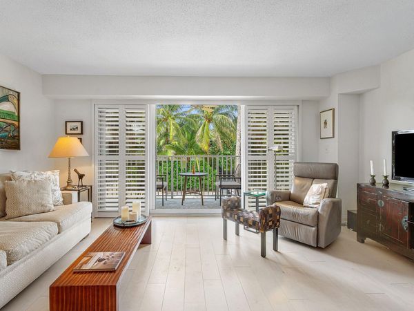 223 Atlantic Avenue, Unit 2B, Palm Beach, FL 33480