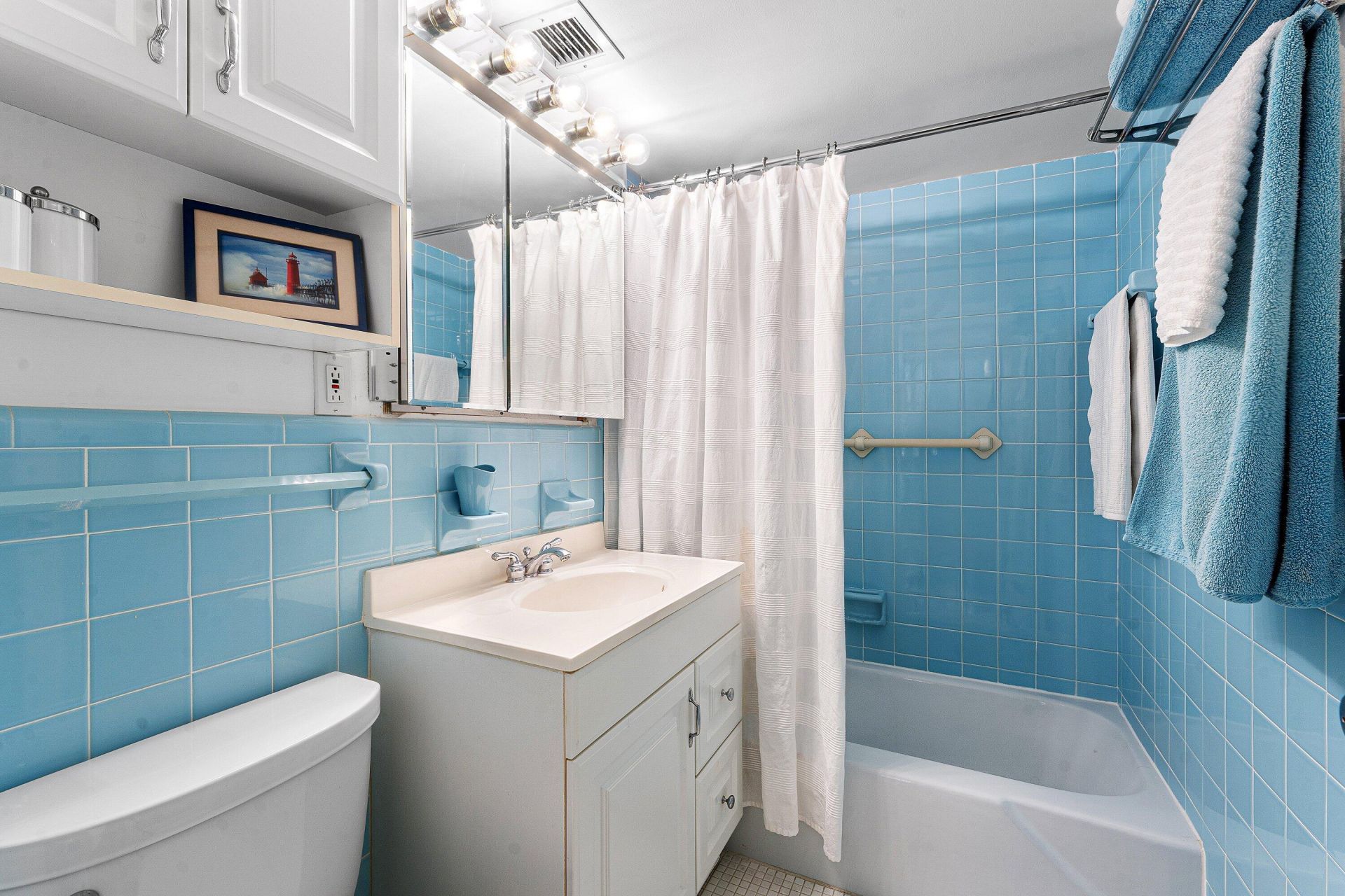 223 Atlantic Avenue, Unit 2B, Palm Beach, FL 33480 Photo