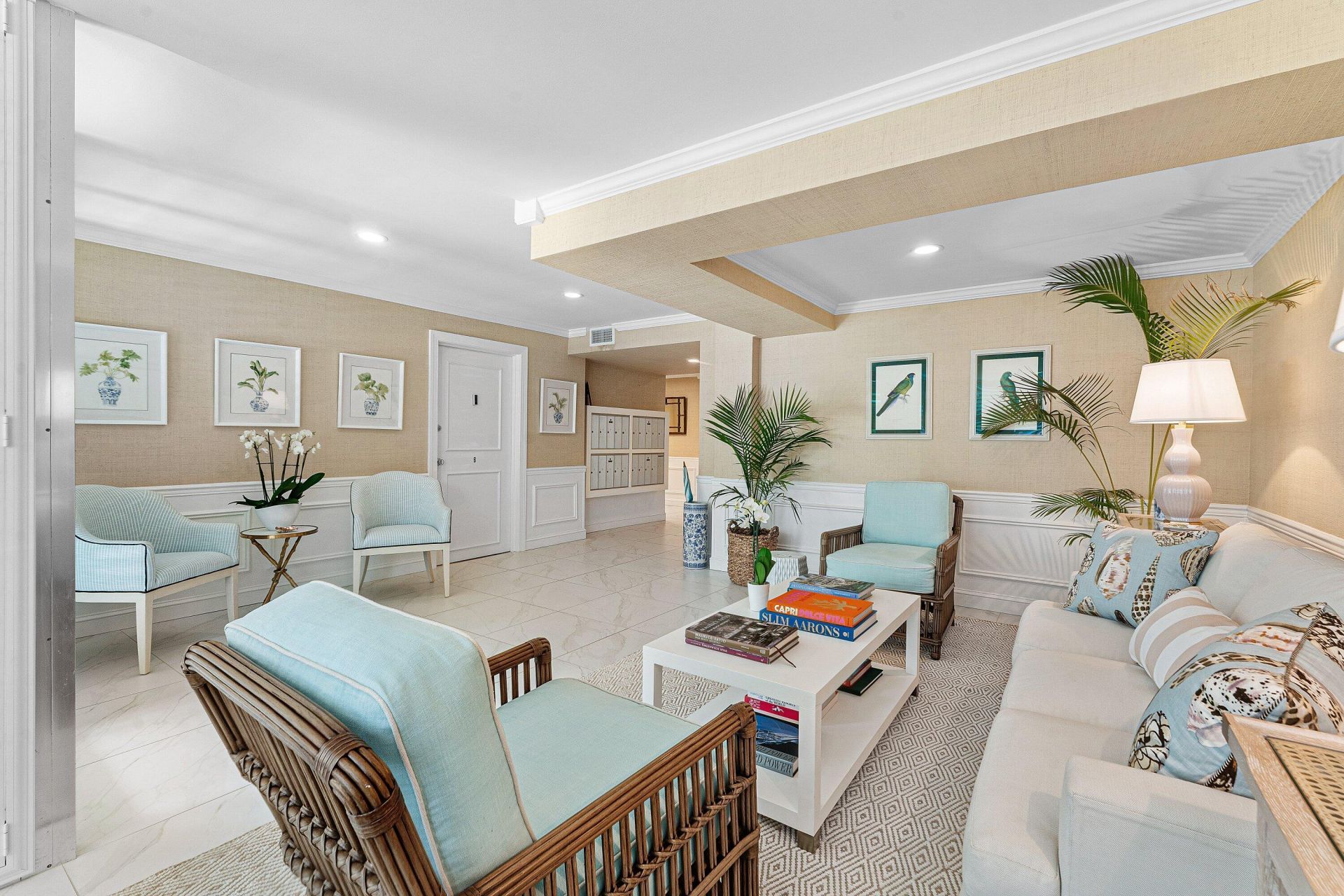 223 Atlantic Avenue, Unit 2B, Palm Beach, FL 33480 Photo