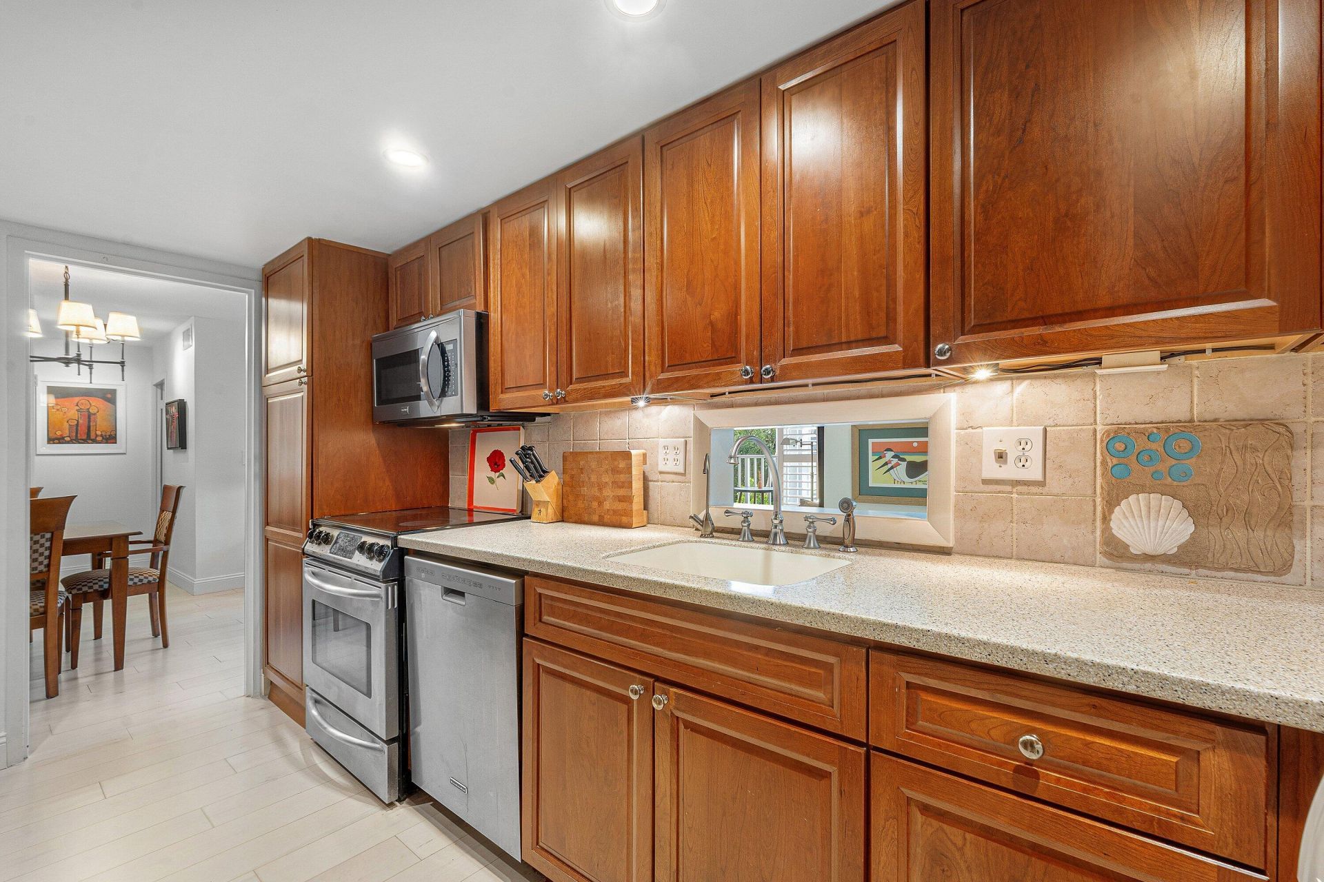 223 Atlantic Avenue, Unit 2B, Palm Beach, FL 33480 Photo