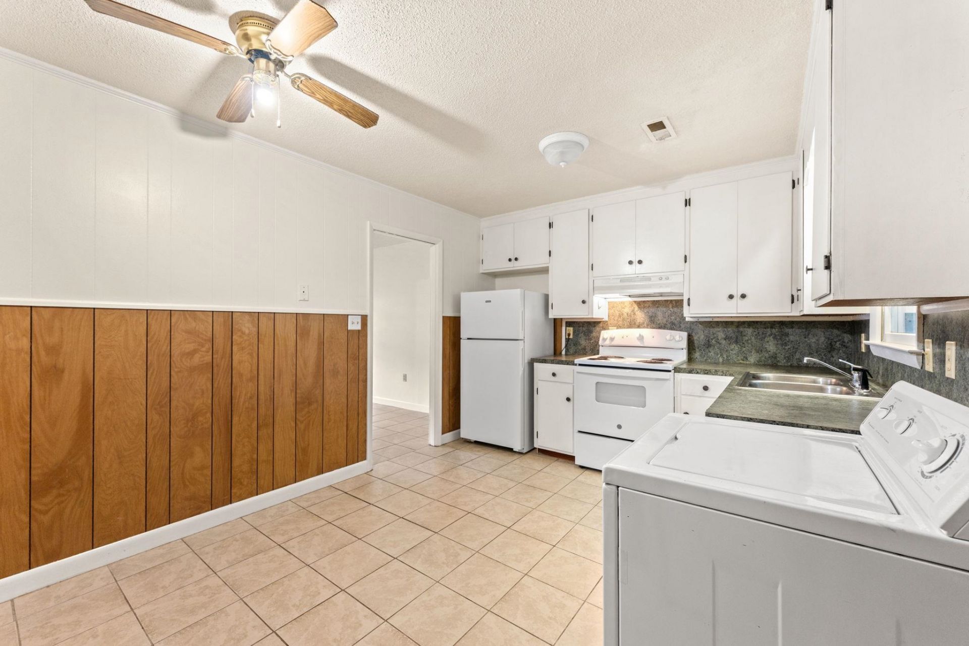 1019 Bay Rd. Photo 22