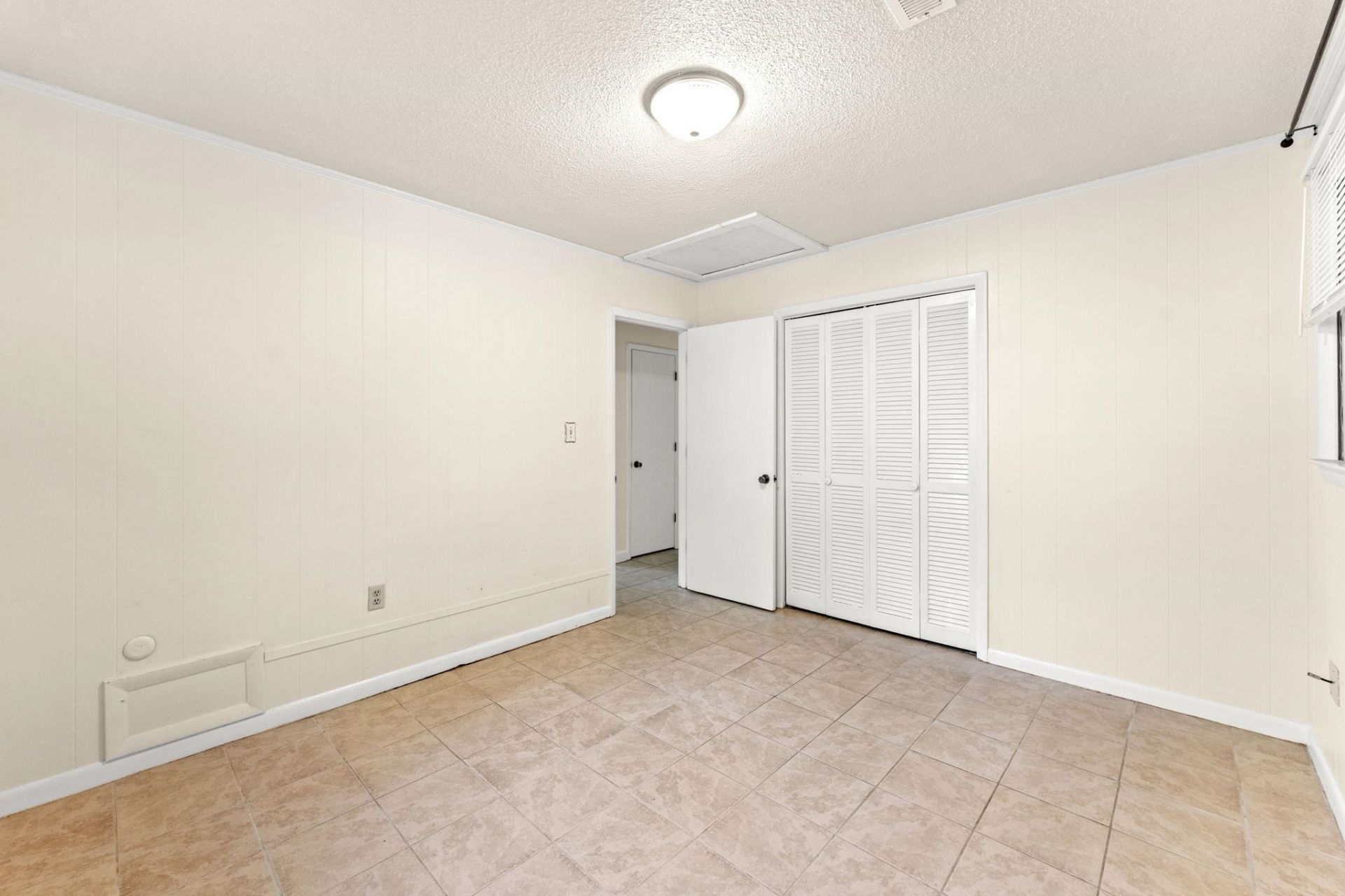 1019 Bay Rd. Photo 26
