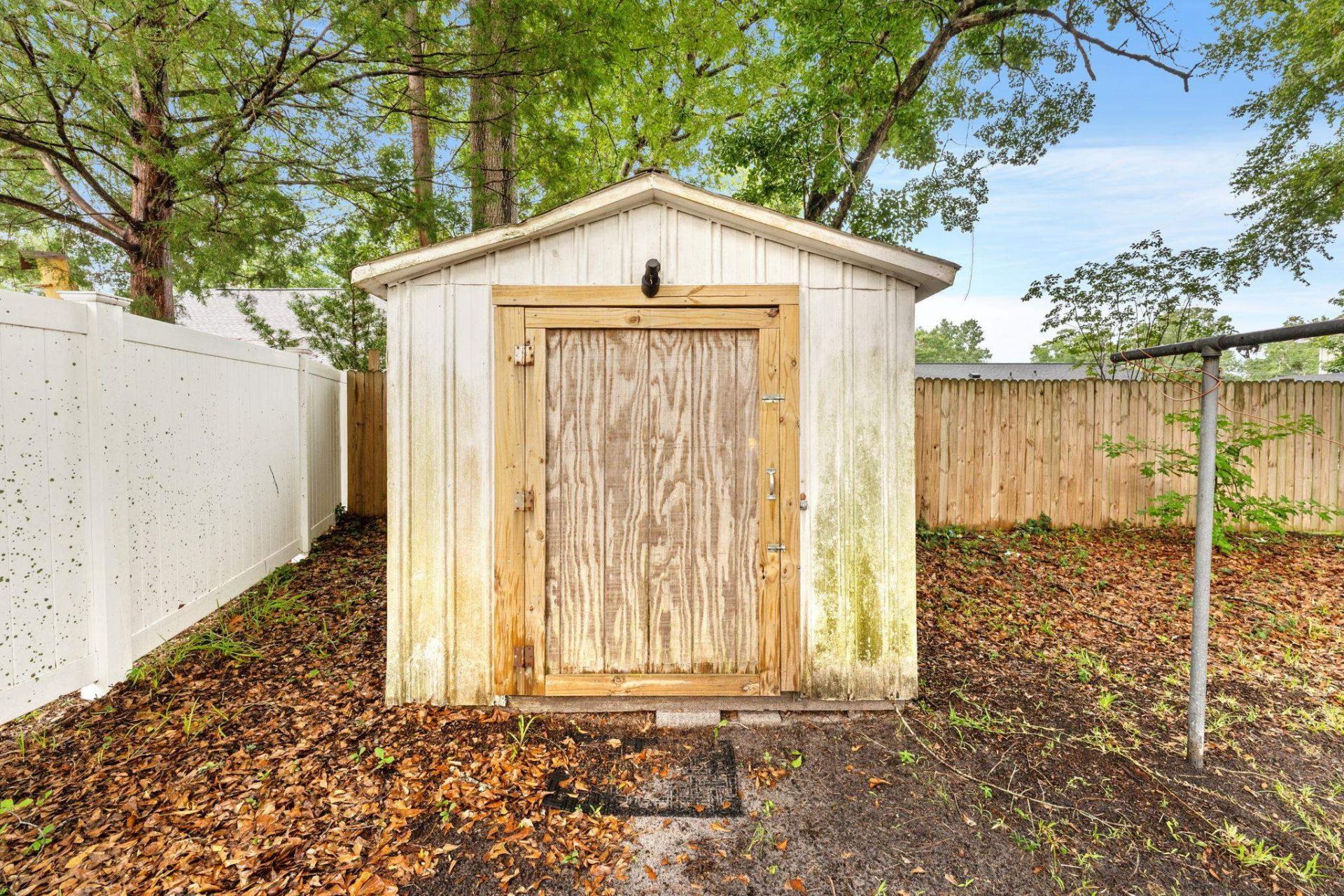 1019 Bay Rd. Photo 29