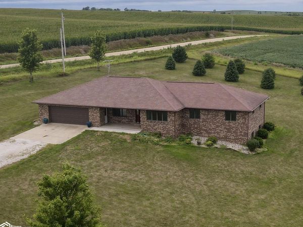 3197 Jasper Avenue, Ida Grove, IA 51445