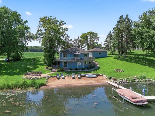 1794 Lawrence Circle NW, Annandale, MN 55302