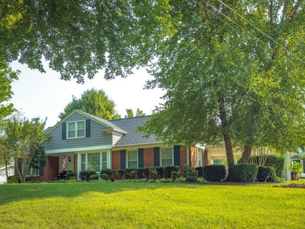 520 Maple Lane , Central City, KY 42330