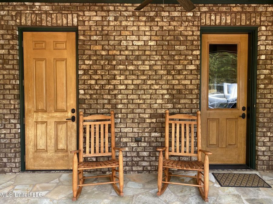 Property Image 140