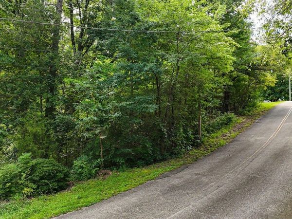 5064 Hunter Trail , Hixson, TN 37343