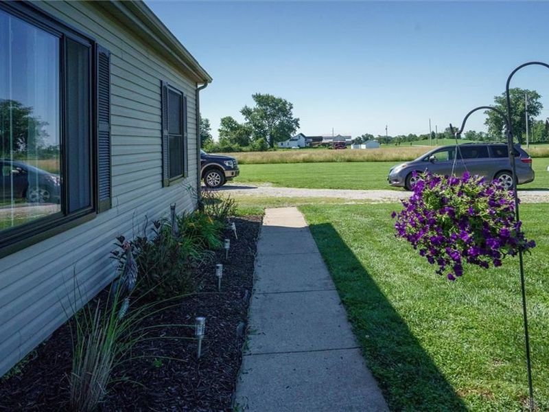 12770 McConnell Road, Leesburg, OH 45135 Photo 5