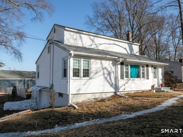 10 Beach Park, Clinton, CT 06413