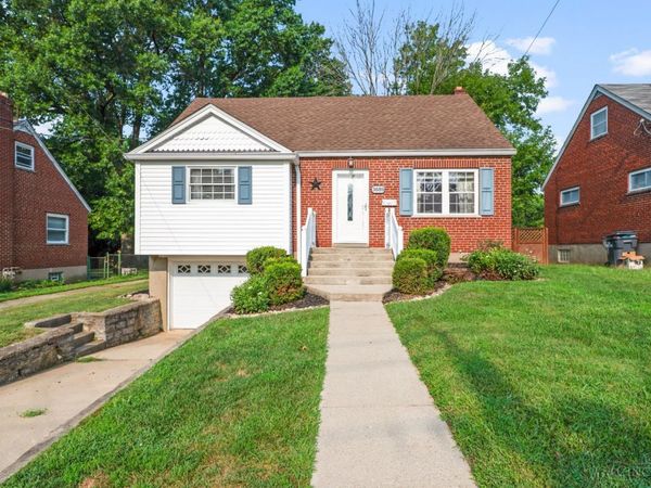 3689 Moonridge Drive, Green Twp, OH 45248