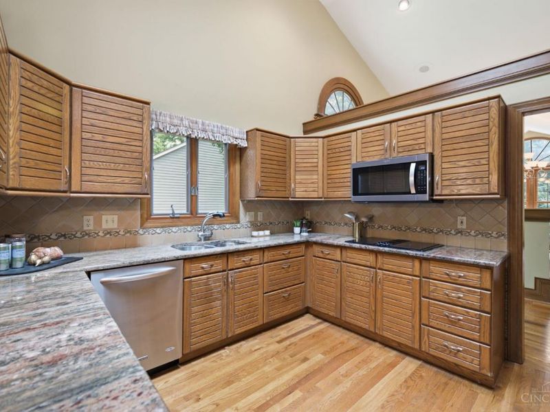 9450 Kemper Grove Lane, Symmes Township, OH 45140 Photo 27