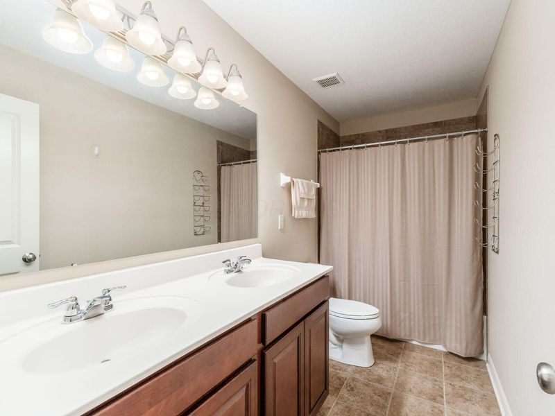 123 Tallow Street , Pickerington, OH 43147 Photo 40