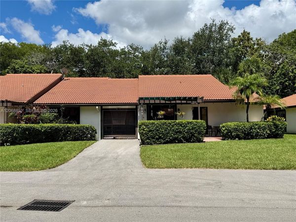 7049 Marlberry Ln , Unit 7049, Tamarac, FL 33321